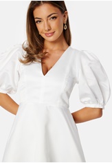 Bubbleroom Occasion Puff Sleeve Satin Dress