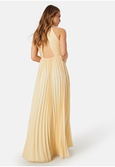 Bubbleroom Occasion Pleated Halter Neck Gown