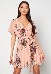 floral-flutter-dress-peach