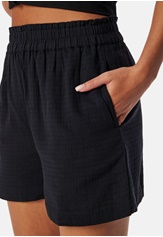 vilania-high-waist-shorts-black