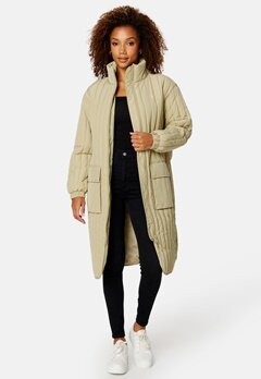 Calvin Klein Jeans Waisted Quilted Coat RB8 Wheat Fields
 bubbleroom.no