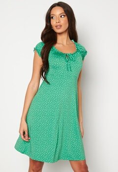 Happy Holly Tessan dress Green / Dotted bubbleroom.no