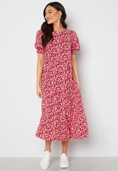 Happy Holly Tris dress Red / Patterned bubbleroom.no
