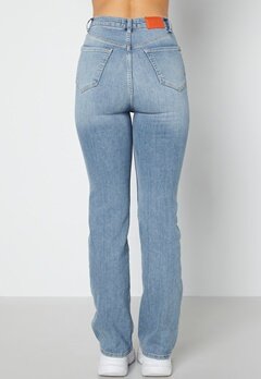 the Odenim O-Ninetys Jeans LT Blue bubbleroom.no