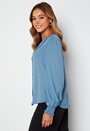 Lucy V-Neck L/S Top